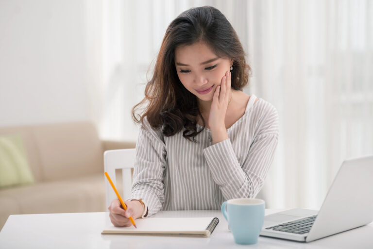 high school student taking sat diagnostic online